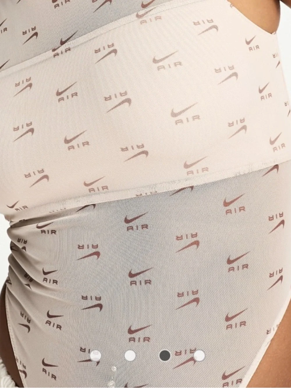 NWT! Nike Air Mock-Neck mesh cream athletic active bodysuit Medium neutral